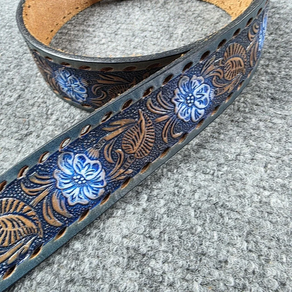 Vintage Tooled Leather Belt Sz 30 Blue Floral Western Saddle Leather Cowboy‎ USA